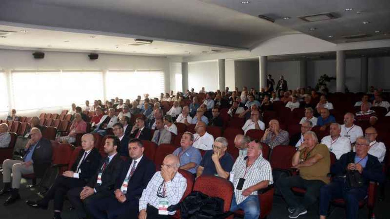 Karşıyaka'nın tüzük kongresi ertelendi