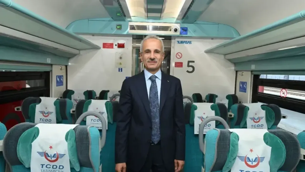 24 Kasım'da Öğretmenlere tren biletlerinde yüzde 50 indirim