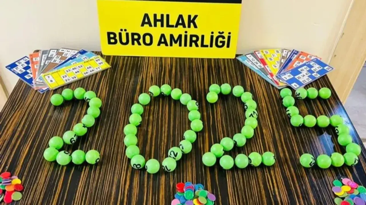 Yeni yılda kumar oynayanlara ceza kesildi