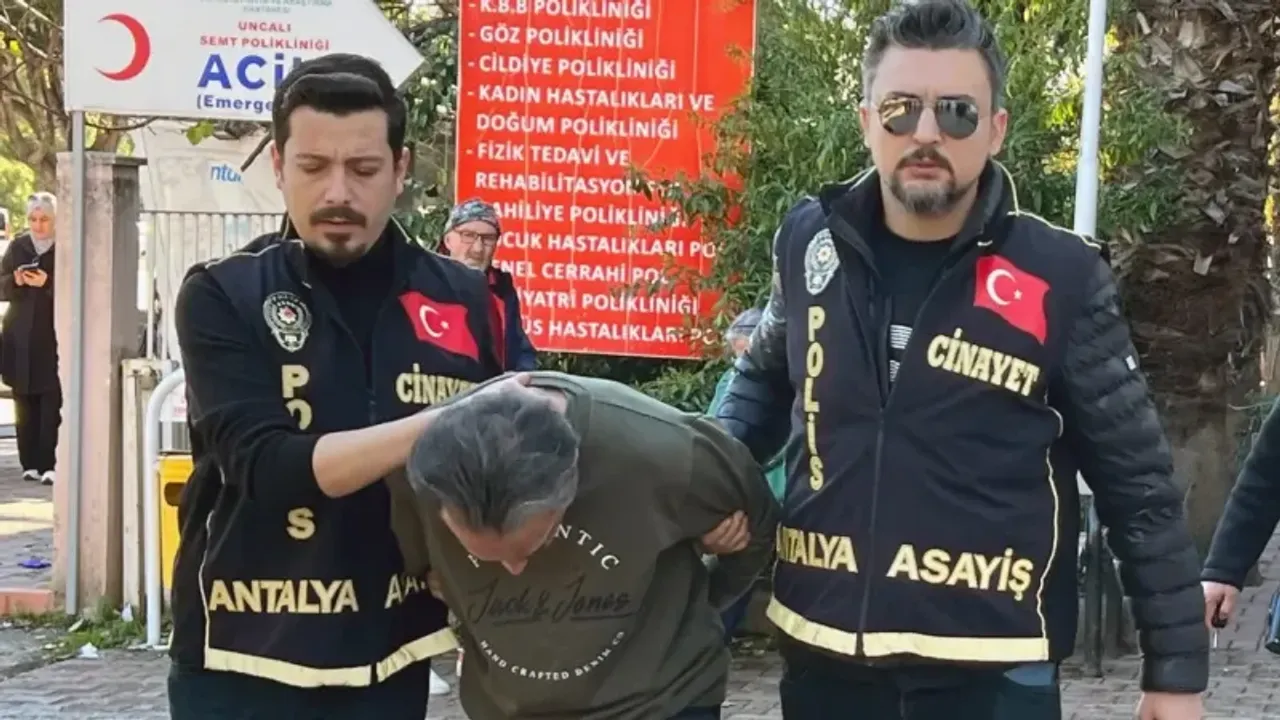 Eski eşinin ateşe veren adam tutuklandı