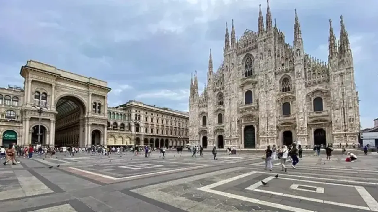 Milano'da açık alanda sigara içmek yasaklandı