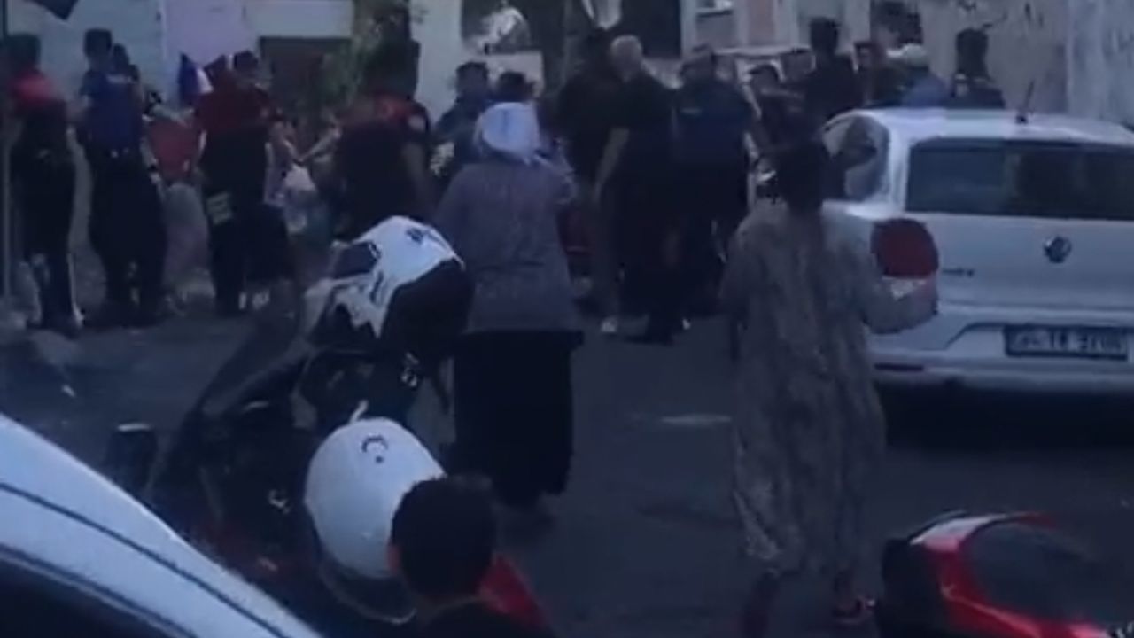 Beyoğlu'nda Polisten Kaçan Motosikletli Mahallede Saklandı