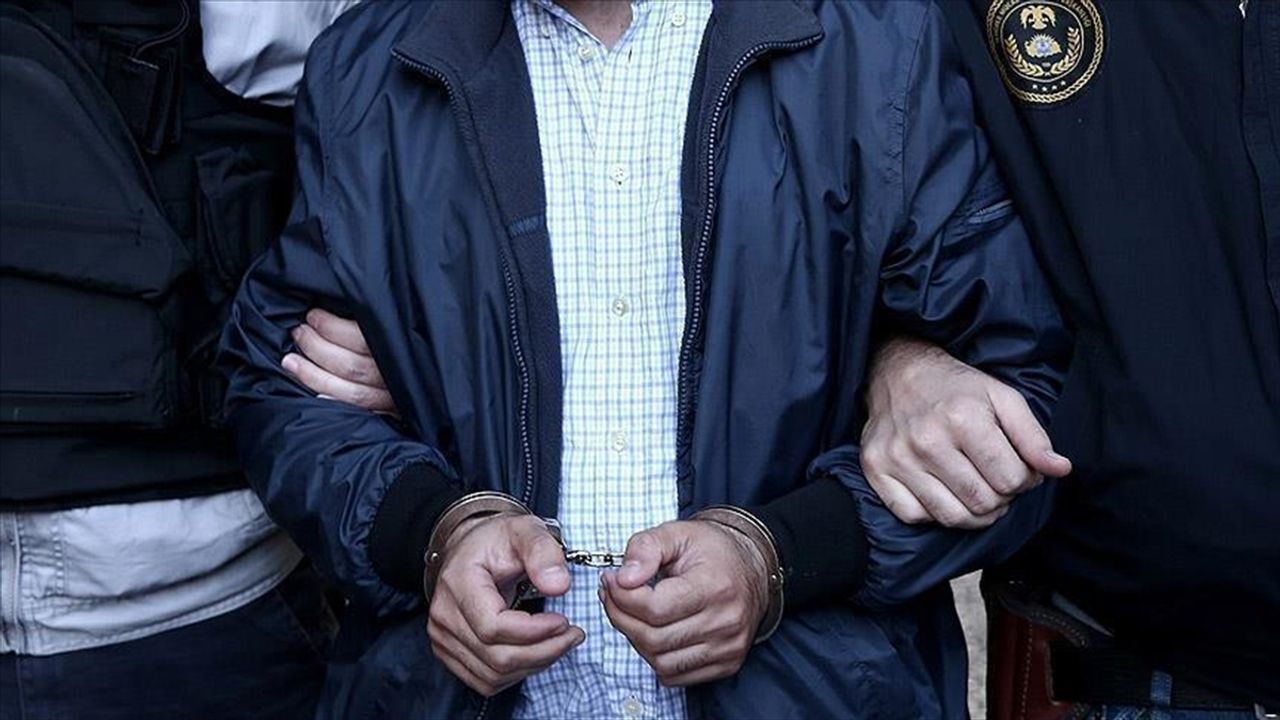 10 Yıllık Cinayetin Katil Zanlısı, Cesedi 7 Kez Ziyaret Etmiş