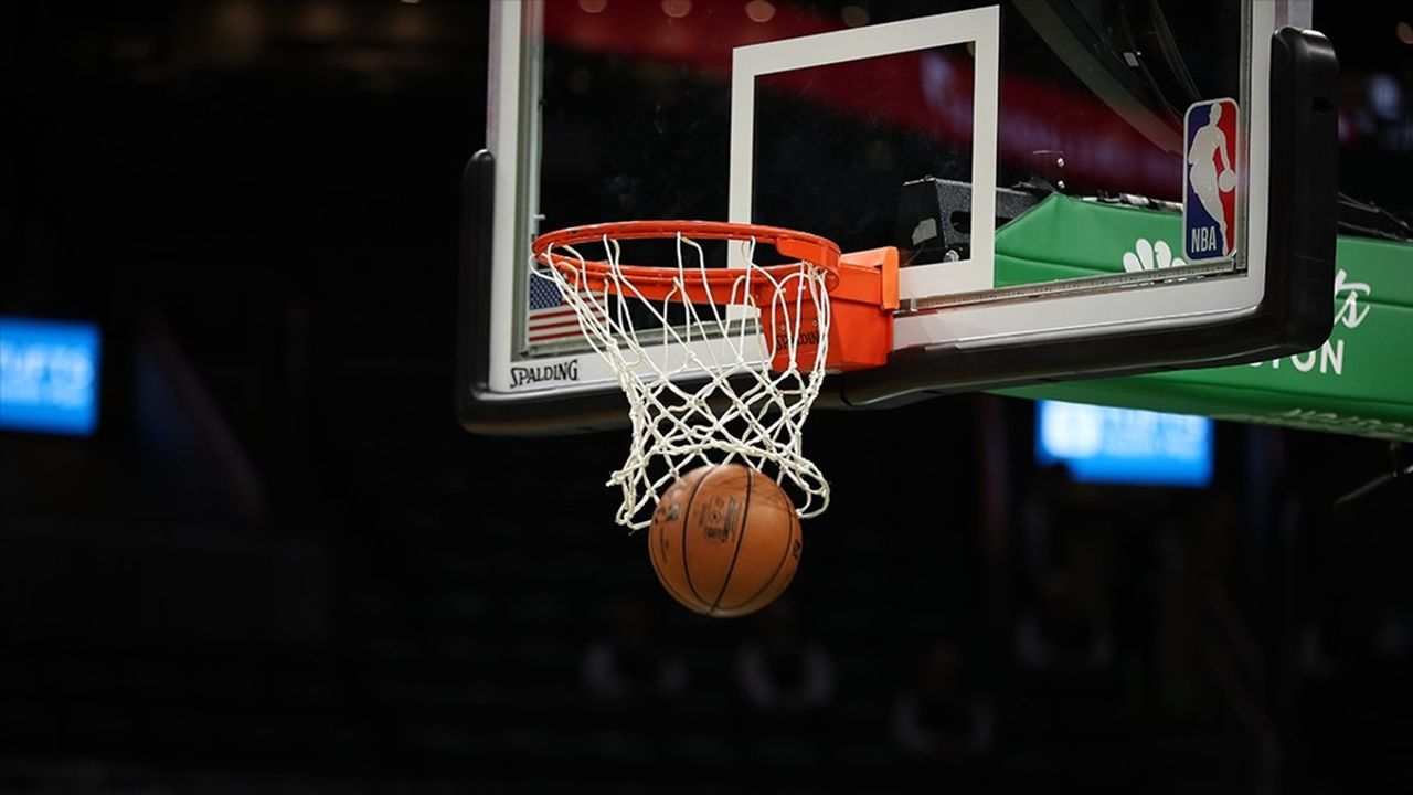 NBA'de Son Şampiyon Oklahoma City Thunder Lige Hızlı Girdi