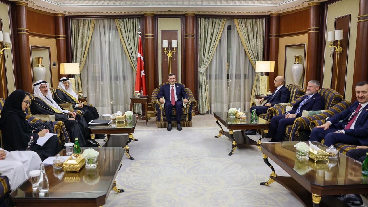 Cevdet Yılmaz Halid el-Falih ile görüştü