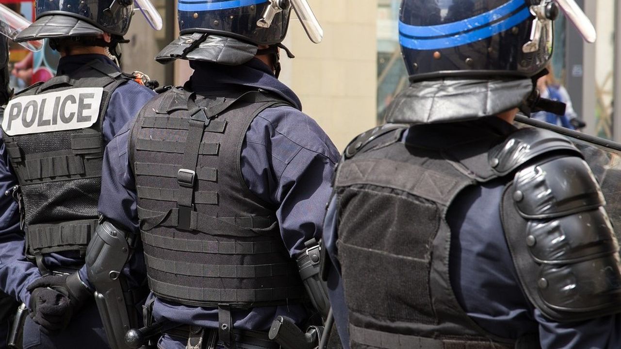 Fransa'da rafinede soygun