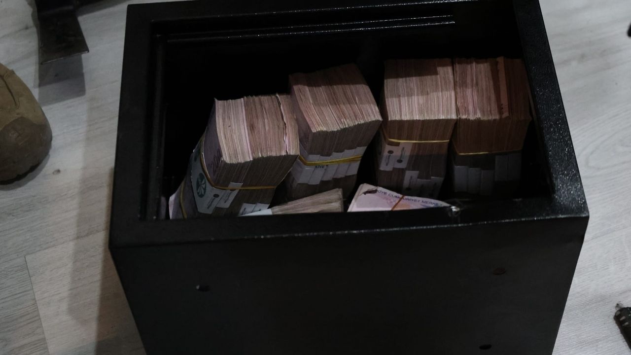 Mersin'de 'Sahte loca bileti' satışı dolandırıcılığı: 5 kişi tutuklandı