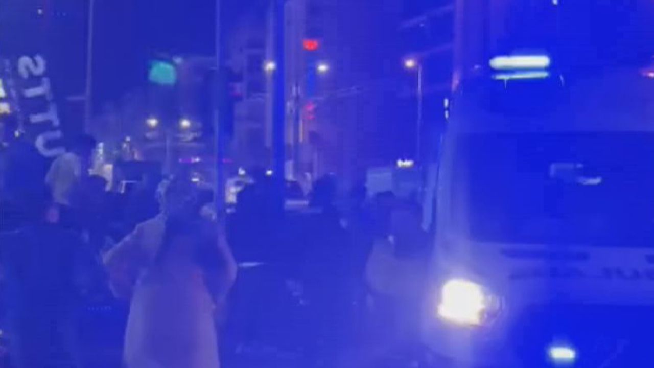 Sultangazi'de bıçaklı kavga