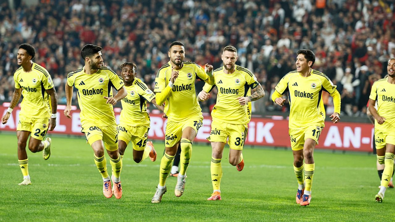En Nesyri ve Talisca Şov Yaptı...Fenerbahçe, Gaziantep'te farklı kazandı...