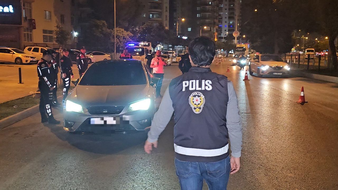 Adana'da 884 Polis ile Dronlu Asayiş Uygulaması
