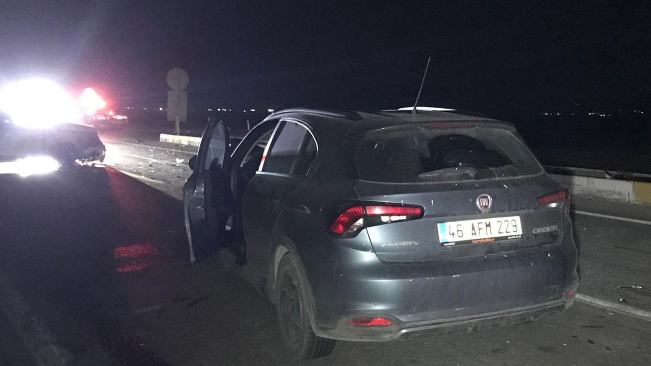 Konya'da 3 Araçlı Zincirleme Kaza