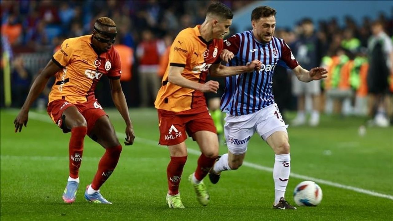 Galatasaray ve Trabzonspor'dan Zirve Mücadelesi