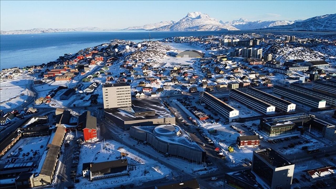 Danimarka, ABD Tehdidi Altında Sandığa Gidiyor