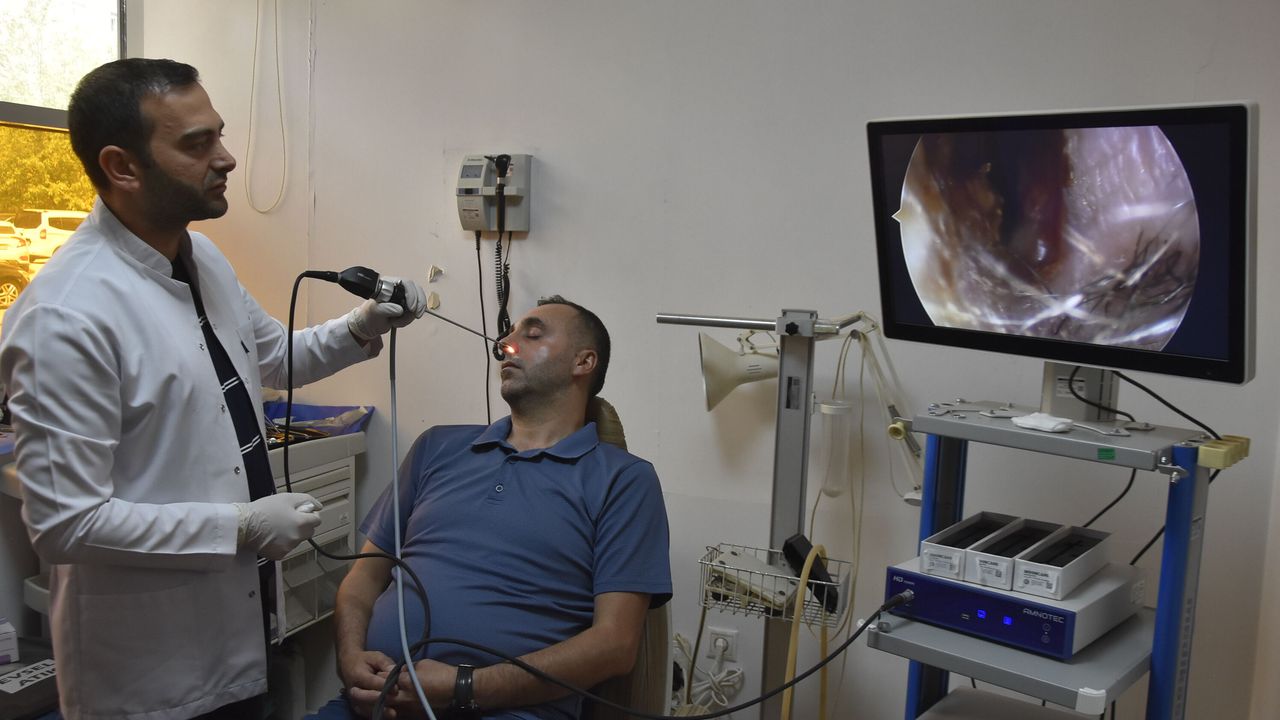 Bitlis’te gözyaşı kanalı ameliyatı ilk kez kapalı yöntemle yapıldı