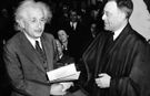 Bilimin Dâhisine Sürgün Yolu: Einstein’ın ABD’ye Kaçışı