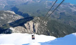 2 bin 365 metre yüksekliğe yazı yazdılar