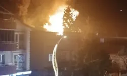 Kocaeli'de, 3 katlı apartmanda yangın