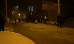 Jandarmayı görünce kendisini eve kilitledi
