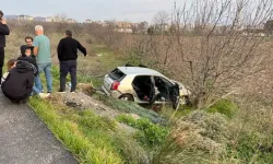 Bursa’da iki otomobil çarpıştı