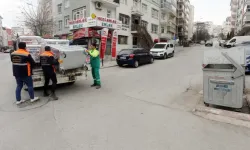 Yenimahalle çöp konteynerlerini yeniliyor