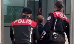 İzmir'de aranan şüpheliler yakalandı