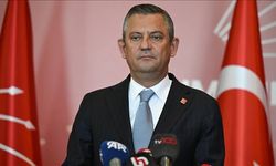 Özgür Özel'den Sert Mesajlar