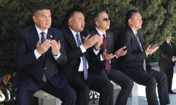 Yerlikaya’dan Haydar Aliyev’in Kabrine Ziyaret
