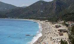 Fethiye ve Marmaris Sahilleri Doldu