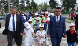 Erzurum'da çocuklara trafik eğitimi