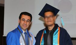 Eski Dekanın Profesörlüğü İptal Edildi