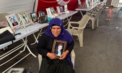 HDP Binasındaki Evlat Nöbetinde Aile Sayısı Artıyor
