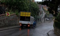 Üsküdar'da Yola Benzin Döküldü, Kazaya Neden Oldu