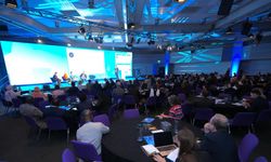 Yusuf  Tekin Dünya Eğitim Forumu'nda konuştu