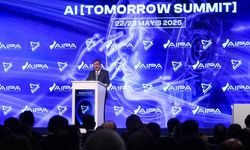 Bakan Kacır ve Cevdet Yılmaz AI Tomorrow Summit 2025 açılışını gerçekleştirdi