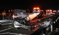 Ankara-Niğde Otoyolu'nda feci kaza
