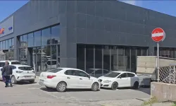 Ataşehir'de otomobil kazası