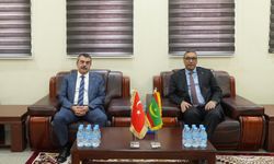 Yusuf Tekin Yacoub Ould Moine ile görüştü