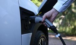 Bu sene satılan araçların çoğunun elektrikli olması bekleniyor