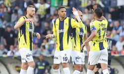 Fenerbahçe sezonu galibiyet ile kapattı