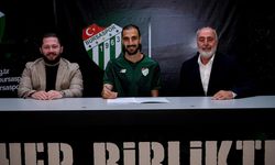 Gençlerbirliği'nden ayrıldı Bursaspor'a imza attı