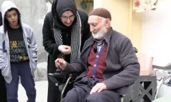 İHH'dan tekerlekli sandalye yardımı