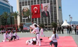 İzmir'de 19 Mayıs kutlamaları