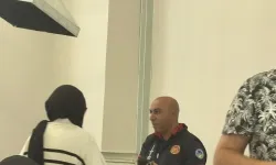 Kütüphanede kedi kurtarma operasyonu