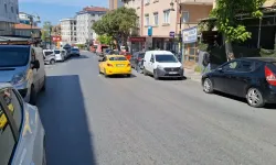 Otomobilin çarptığı yaya metrelerce savruldu