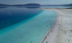 Salda Golü Bayram Ziyaretçilerini Bekliyor