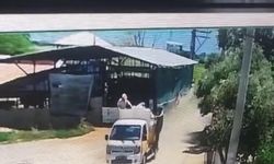 Çöp Kamyonundan Düşen İşçi Ağır Yaralandı