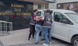Kadıköy'de Aracına Çarpan Sürücüye Saldıran Sürücü Tutuklandı