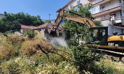 Mamak'ta metruk binalara geçit yok!