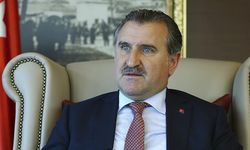 Bakan Bak'tan 1'nci Lig’e yükselen kulüpleri tebrik