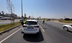 Aksaray'da otomobil ile tır çarpıştı